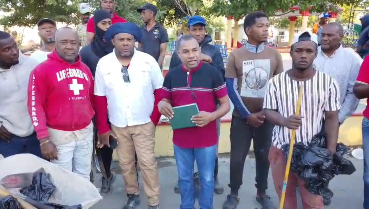 alcalde del municipio de Pueblo Viejo, Víctor Figuereo, anunció la puesta en marcha de un amplio operativo de limpieza